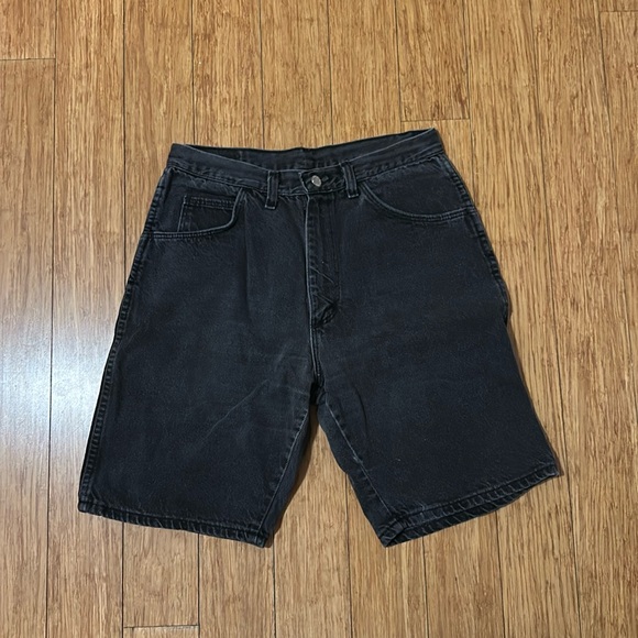 Vintage Black Wrangler Jorts Size 32 - Picture 1 of 7